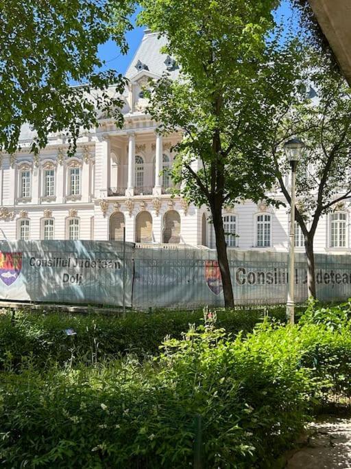 Alea Central Studio Art Museum Craiova Exteriér fotografie